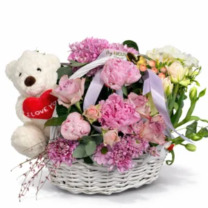 Подарочная корзина «Love & Peony»